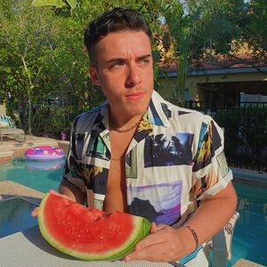 Meet your Posher, Joey